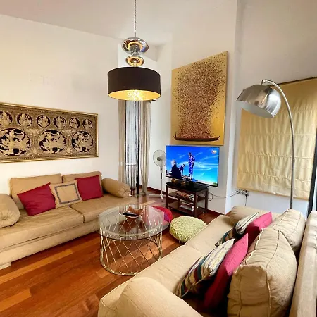 Atico En Plaza De La Constitucion 3 Bedrooms Apartment Málaga