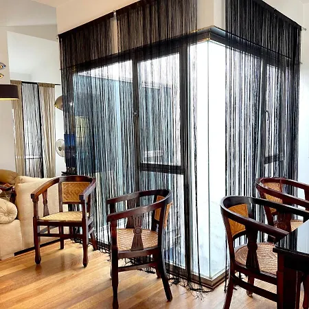 Atico En Plaza De La Constitucion 3 Bedrooms Apartment *