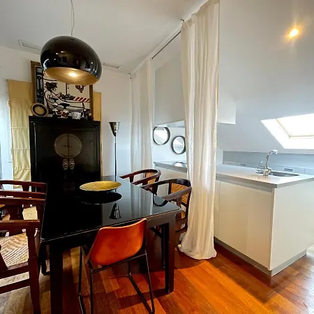 Atico En Plaza De La Constitucion 3 Bedrooms Lägenhet Málaga