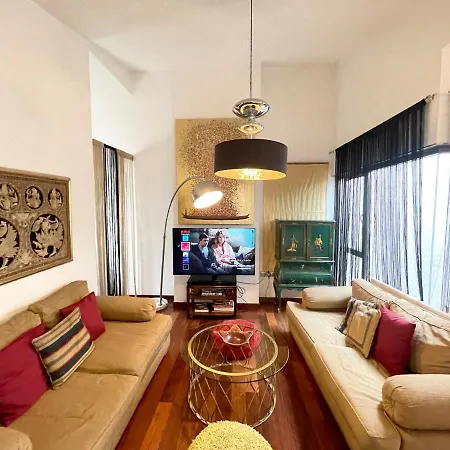 Lägenhet Atico En Plaza De La Constitucion 3 Bedrooms