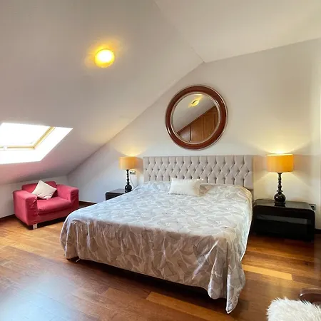 Lägenhet Atico En Plaza De La Constitucion 3 Bedrooms Málaga