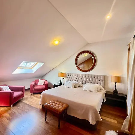 ático En Plaza De La Constitución 3 Bedrooms
