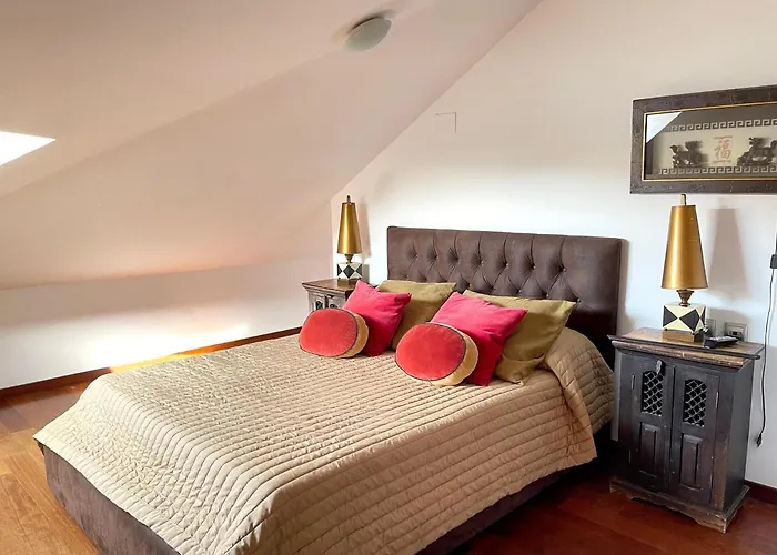Atico En Plaza De La Constitucion 3 Bedrooms Apartmán Màlaga