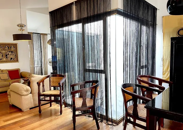 Atico En Plaza De La Constitucion 3 Bedrooms Apartmán *