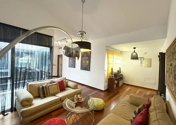 Apartmán Atico En Plaza De La Constitucion 3 Bedrooms