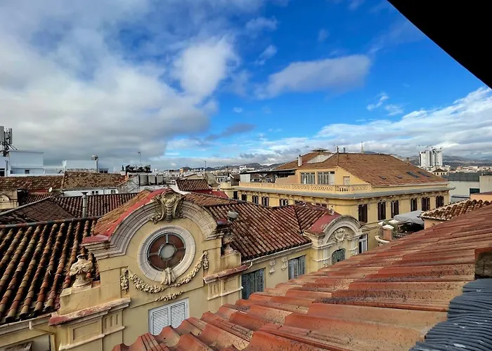 Atico En Plaza De La Constitucion 3 Bedrooms