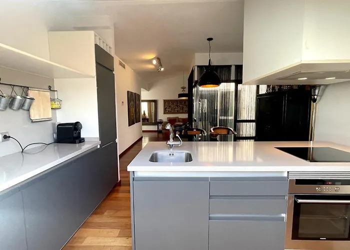 Apartmán Atico En Plaza De La Constitucion 3 Bedrooms